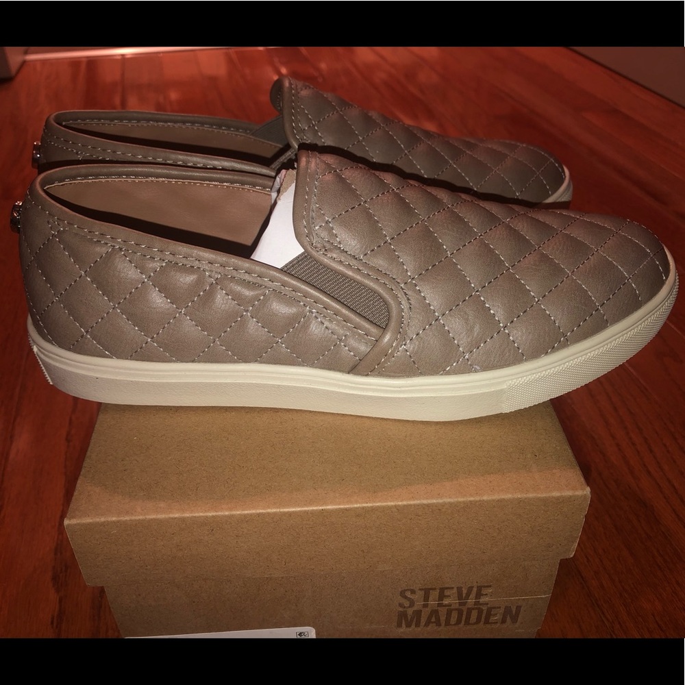 Steve Madden Ecentrcq Grey Shoes, Size 8, NIB